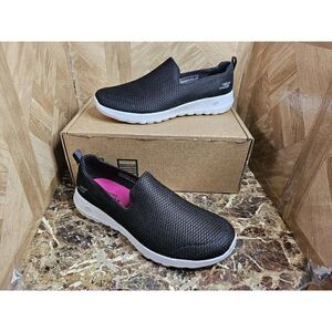 Brand New Skechers Women's Comfort Slip-on Gogamax black Shoes Size 10.5  015